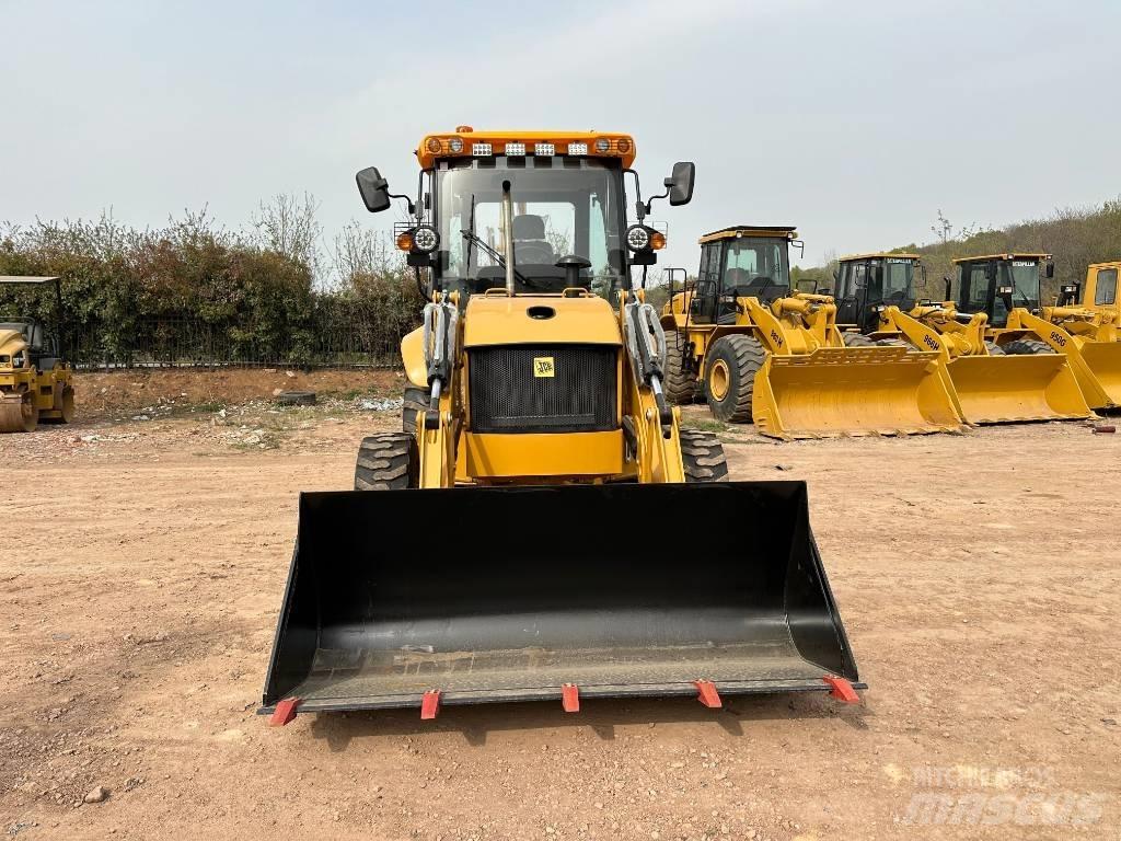 JCB 3 CX 反鏟裝載機