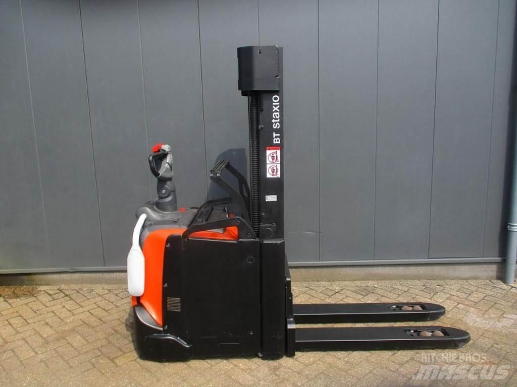 BT SPE 200L 行走控制式堆積機