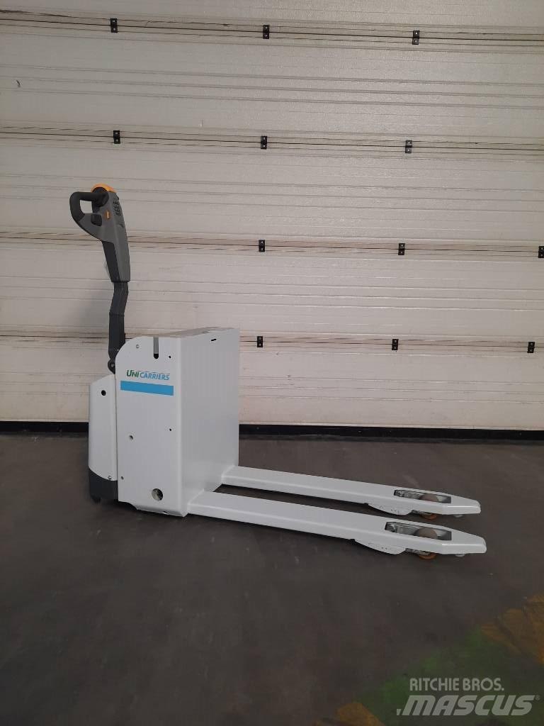 UniCarriers PLL180 低架升降機