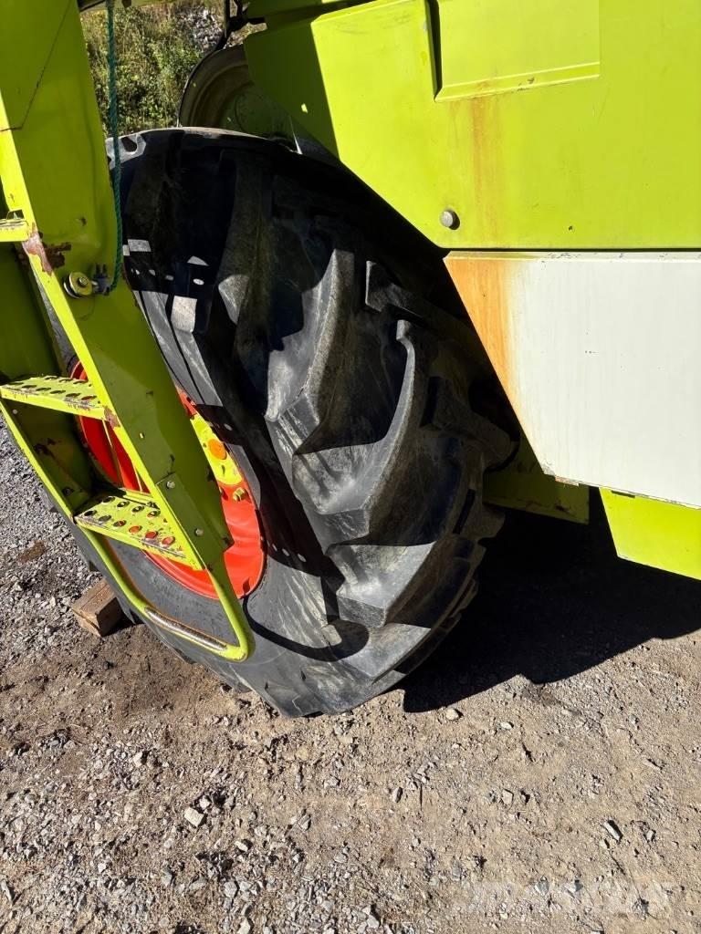 CLAAS Dominator 68 聯合收穫機