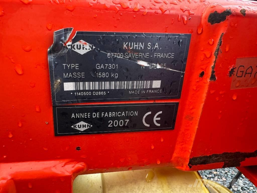 Kuhn GA 7301 堆草機