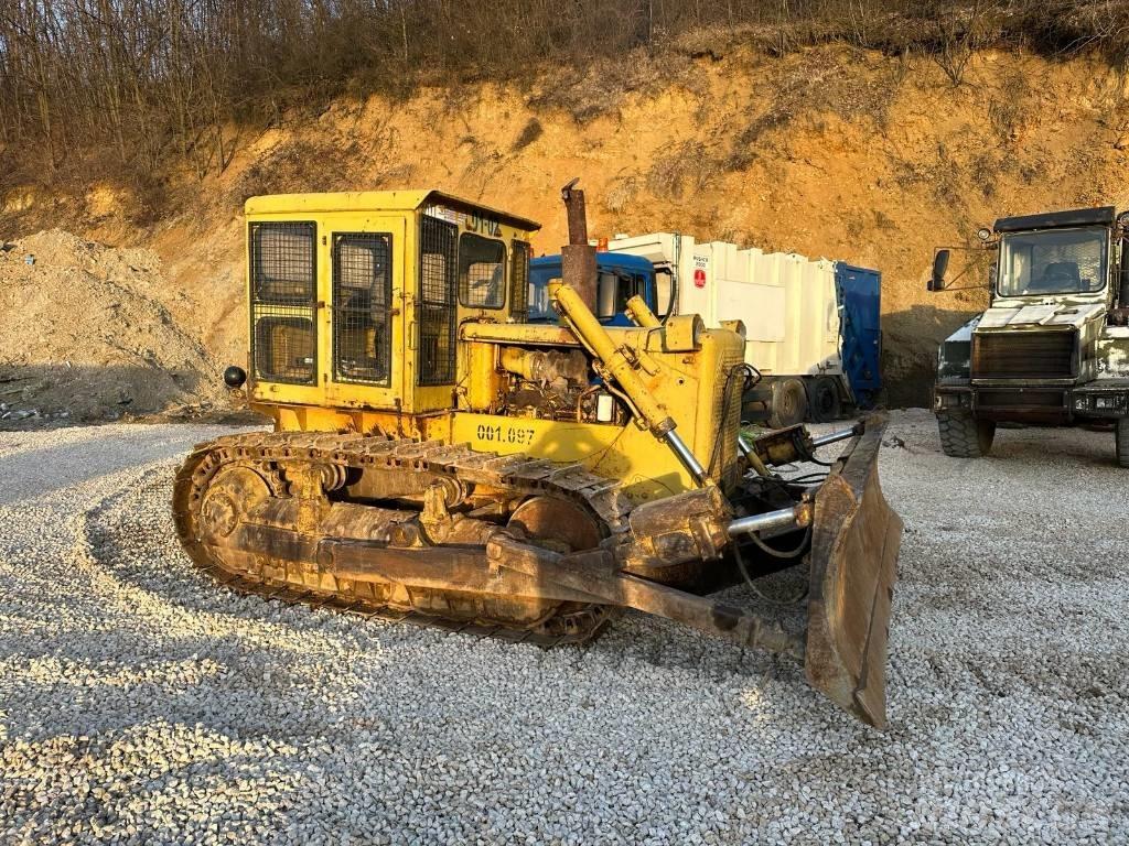 CAT D 6 C 履帶推土機