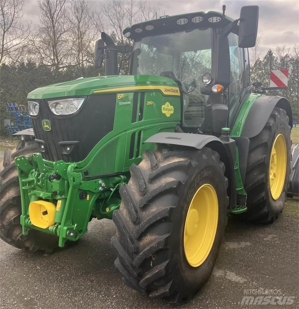 John Deere 6R 250 曳引機