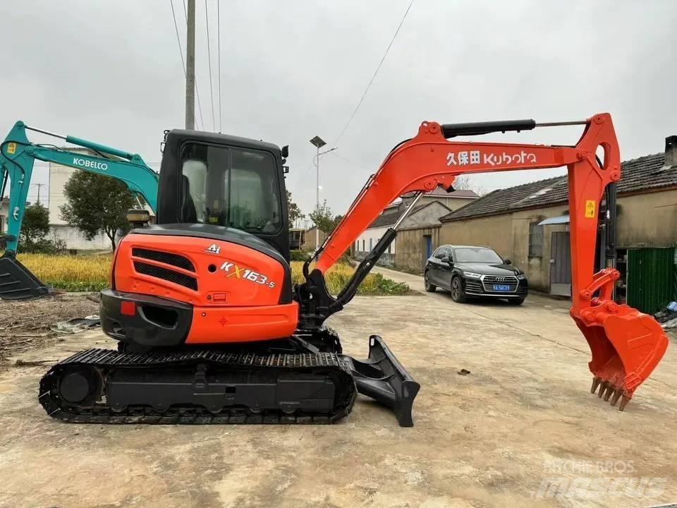Kubota KX163 小型挖土機/掘鑿機<7t(小型挖掘機)