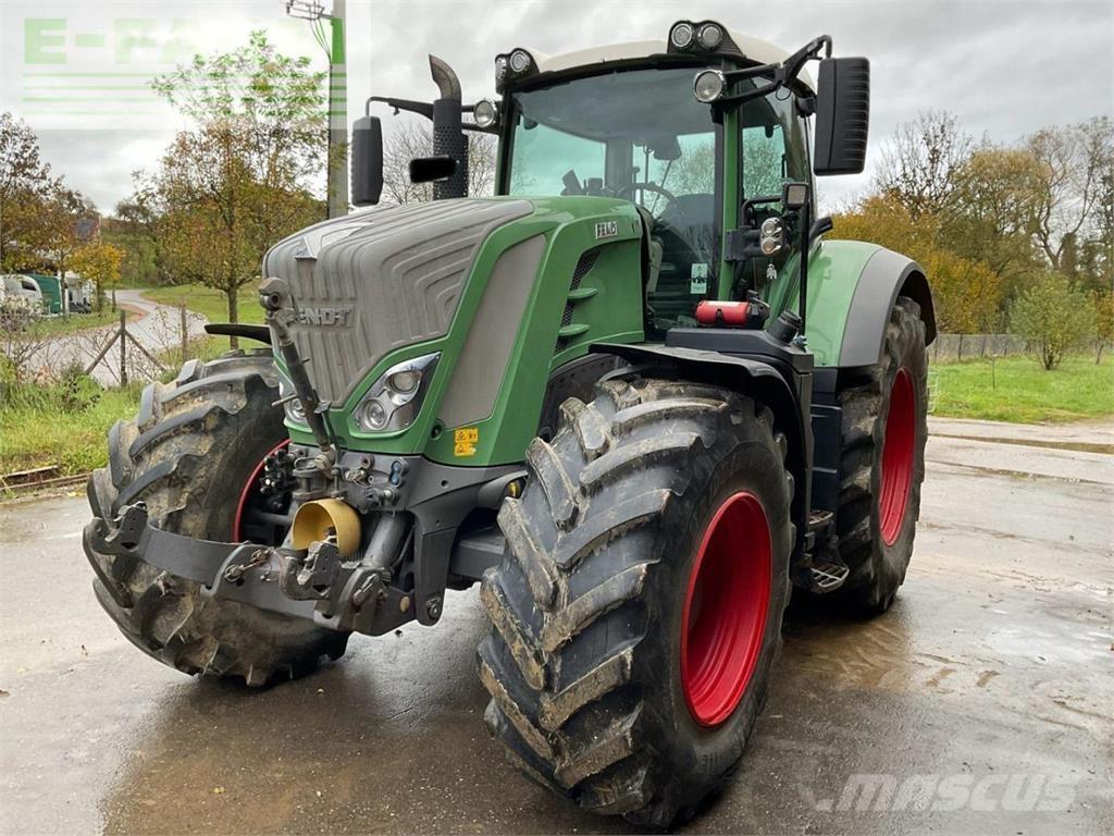Fendt 828 Vario S4 曳引機