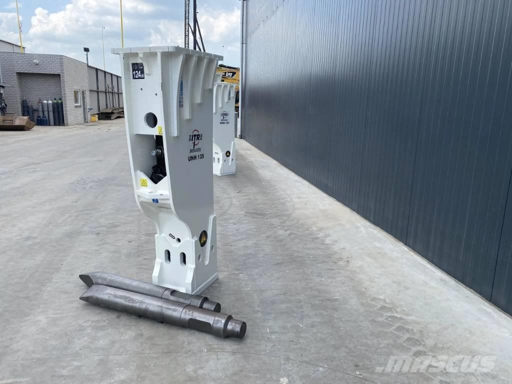  ITR UNH135 鐵鎚/碎石機