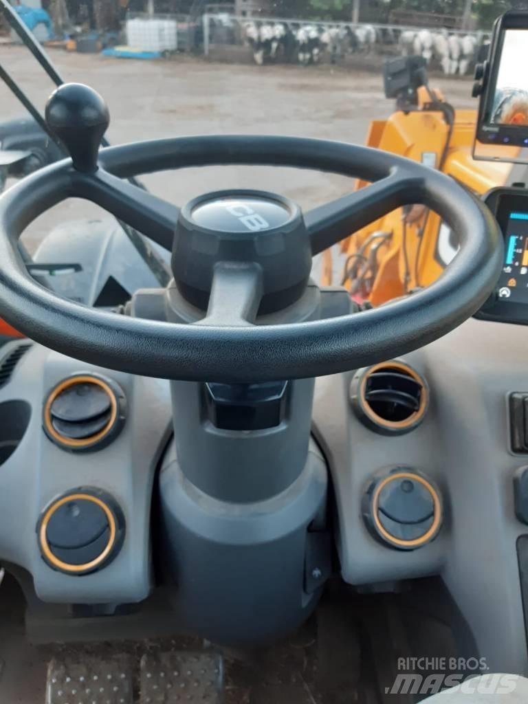 JCB 538-60 農業用伸縮臂裝載機