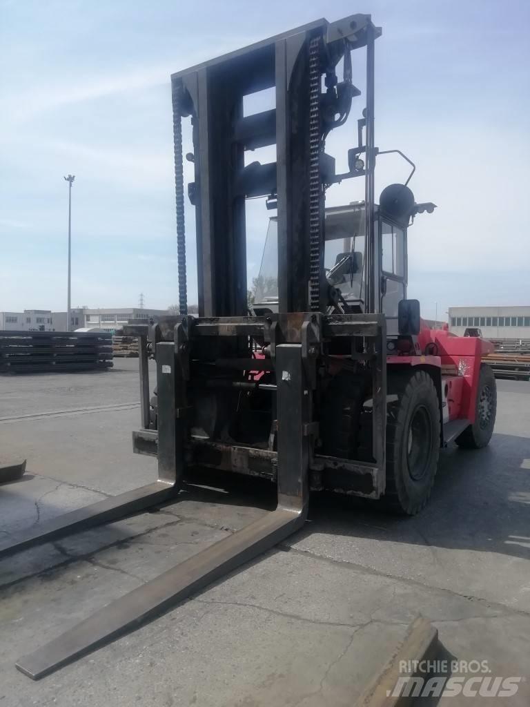 Kalmar DCF 220-12LB 柴油卡車
