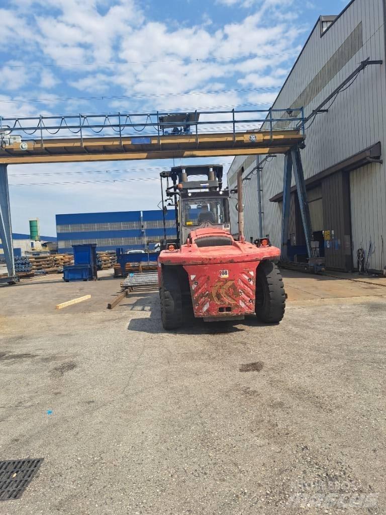Kalmar DCF 220-12LB 柴油卡車