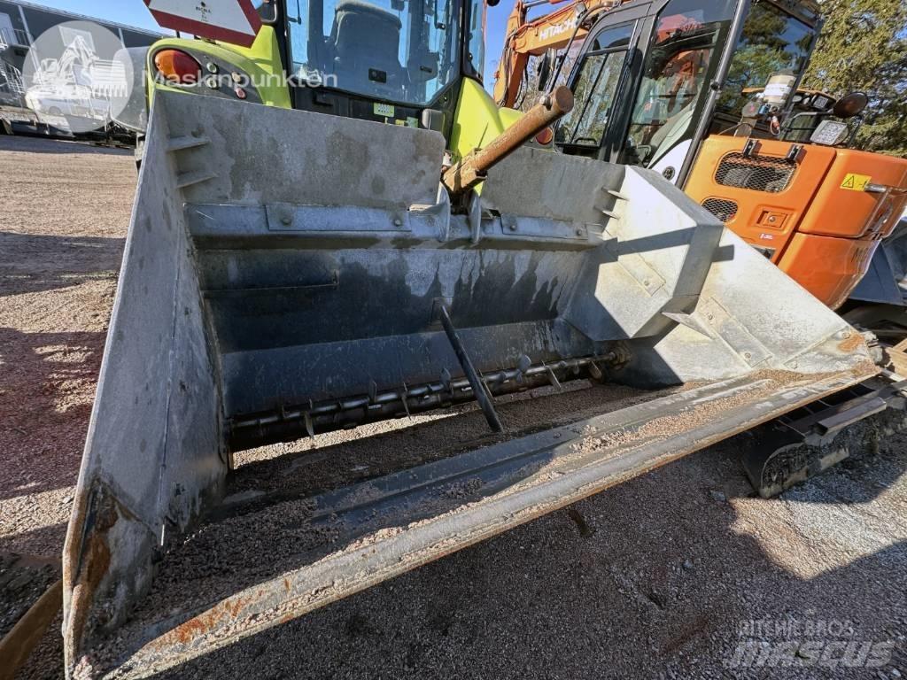 CLAAS Arion 410 曳引機