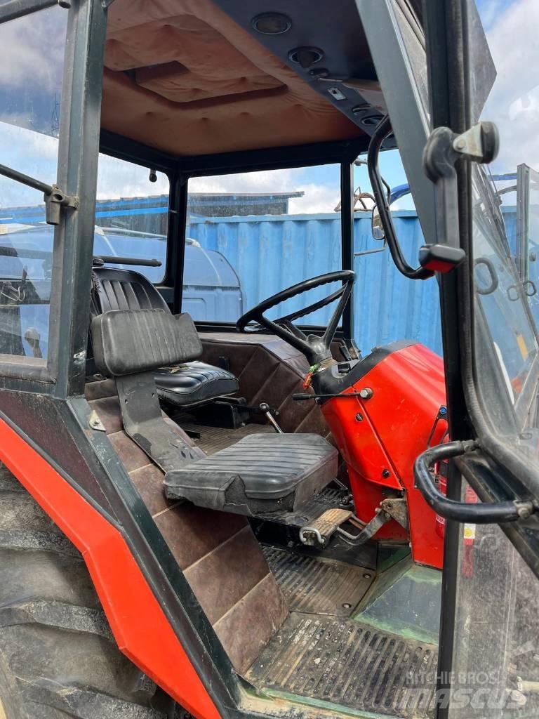 Zetor 5211 曳引機