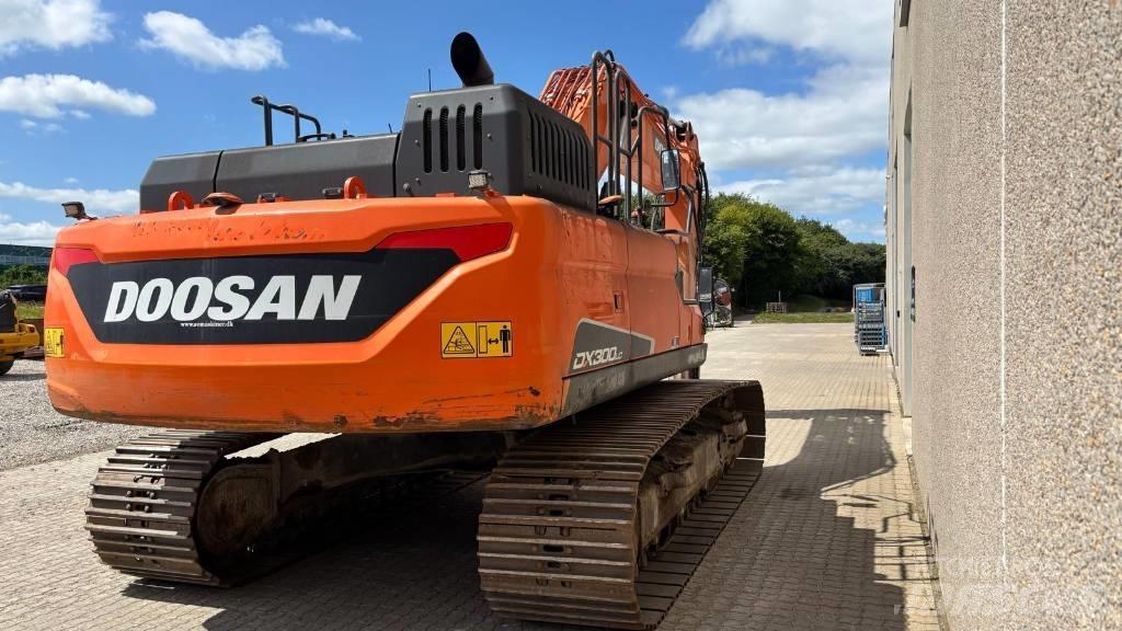 Doosan DX 300 LC-5 履帶式 挖土機/掘鑿機/挖掘機