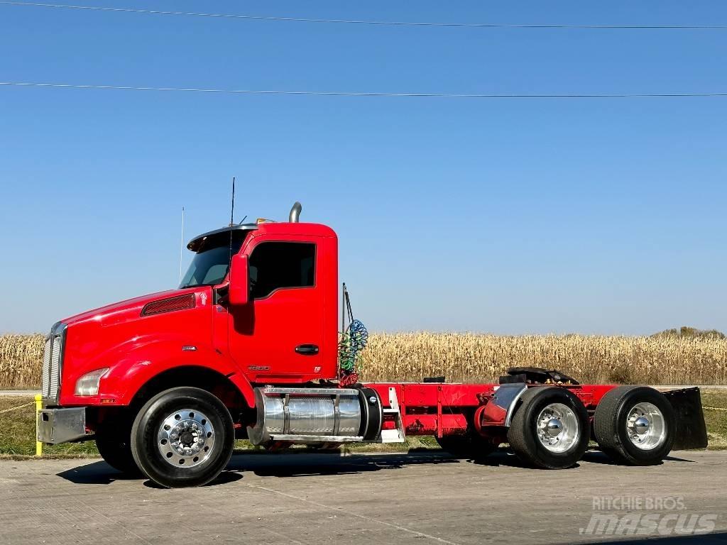 Kenworth T 880 曳引機組件