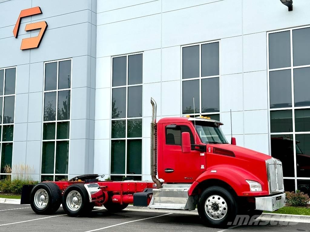 Kenworth T 880 曳引機組件