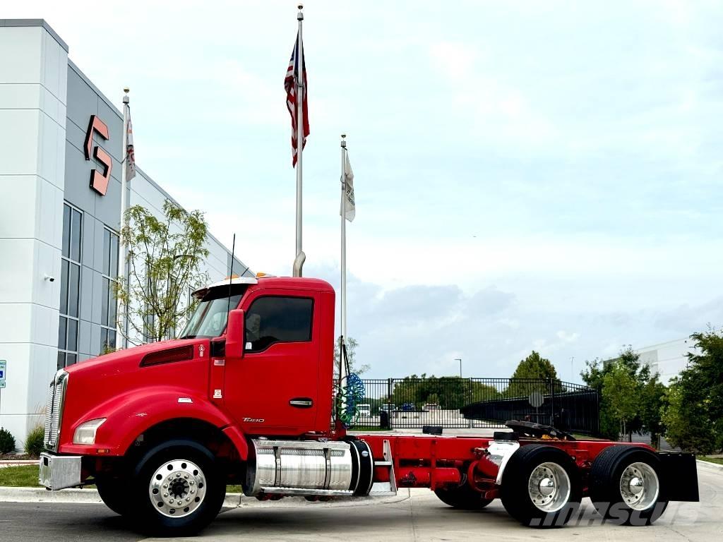 Kenworth T 880 曳引機組件