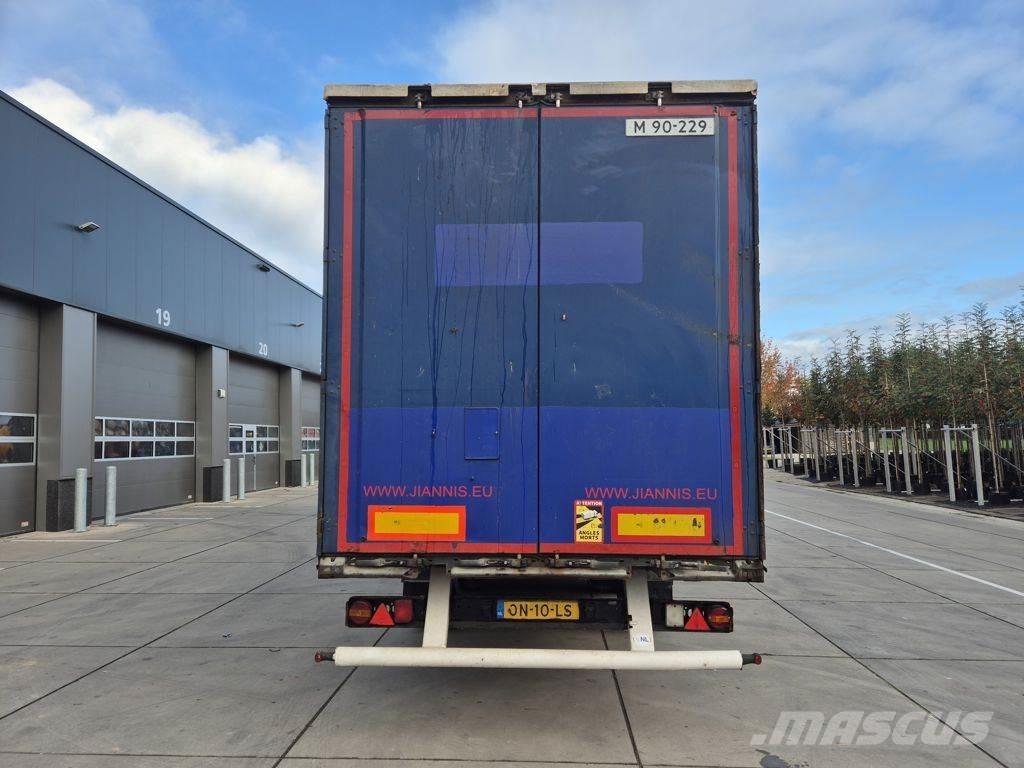 Krone schuifzeil 篷布卡車