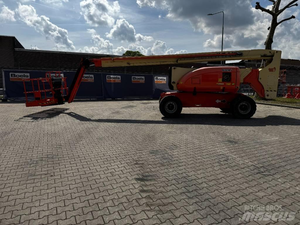 JLG 800AJ 曲臂高空作業車
