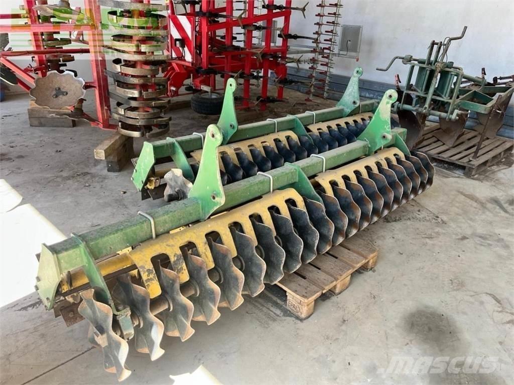Kerner Stratos 中耕管理機
