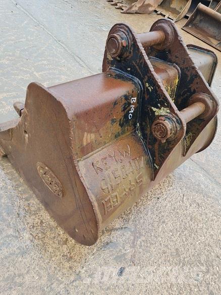  4' BUCKET, 65mm PINS 鏟斗