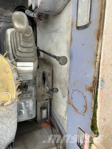 Hitachi EX30-2 其他