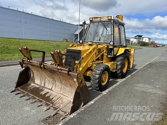 JCB 3CX 反鏟裝載機
