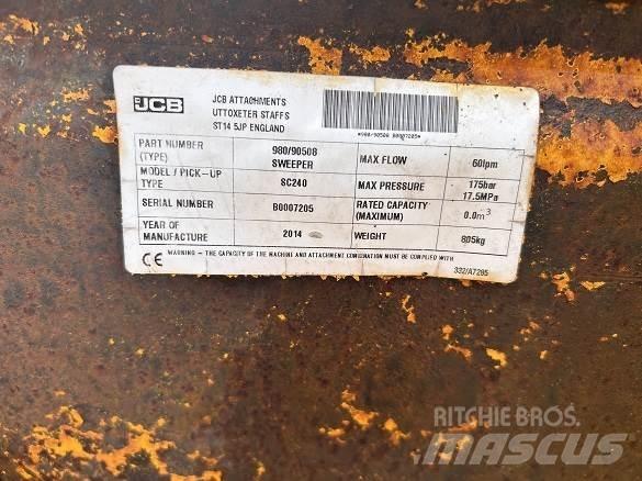 JCB SWEEPER SC240 其他