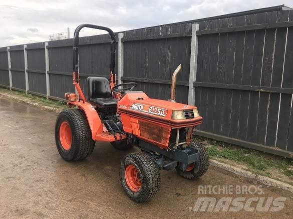 Kubota B1750 反鏟裝載機