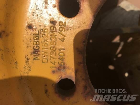  MASSEY REAR WHEEL 輪胎、車輪和輪圈