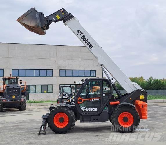Bobcat T40.180SLP 100 HP 伸縮臂操作車