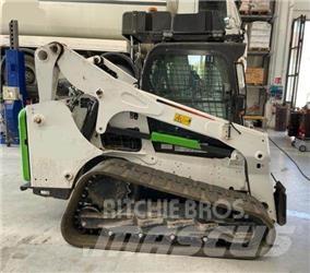 Bobcat T770HFJ suspension 滑移轉向裝載機