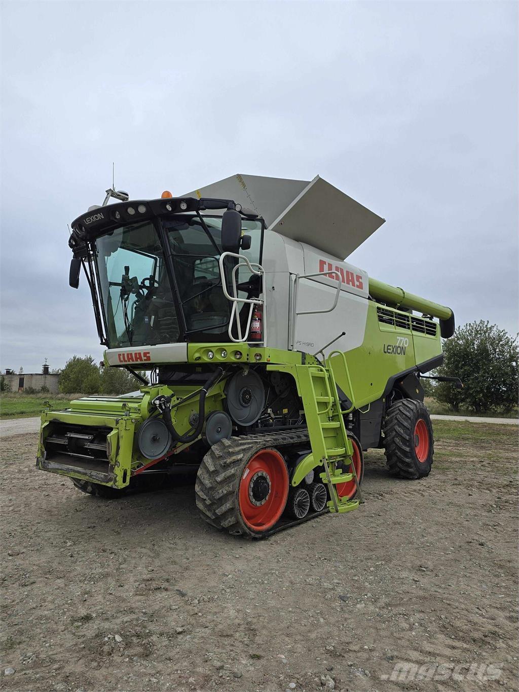 CLAAS Lexion 770TT 聯合收穫機