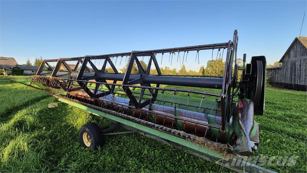 John Deere 1177 聯合收穫機