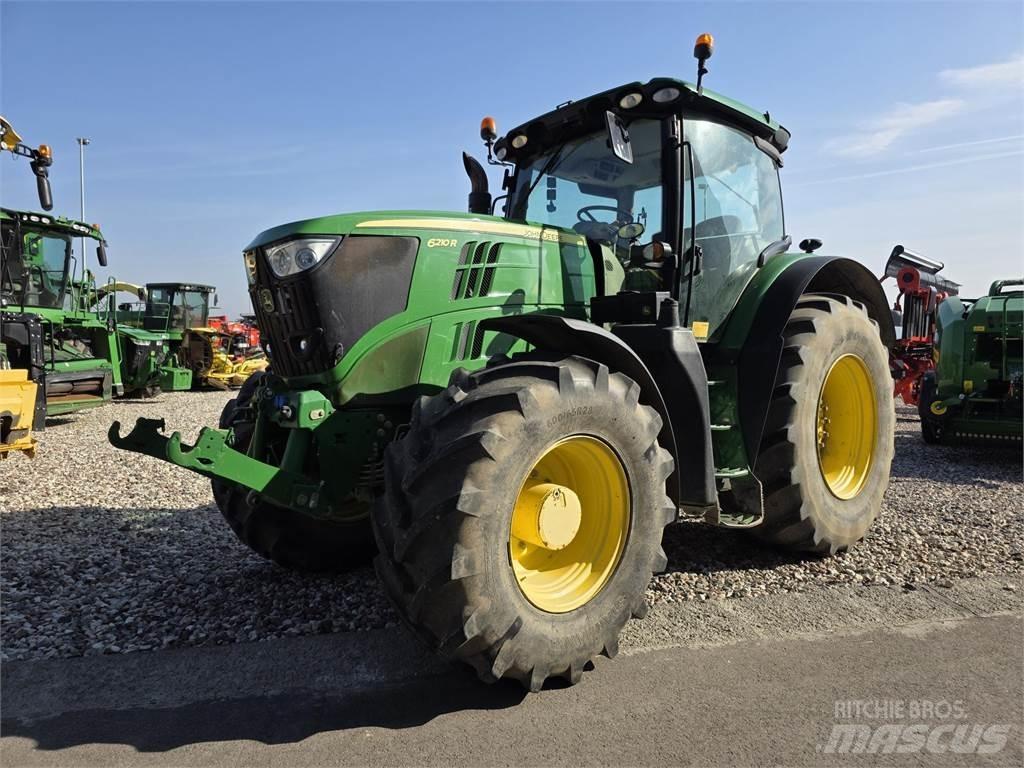 John Deere 6210R 曳引機