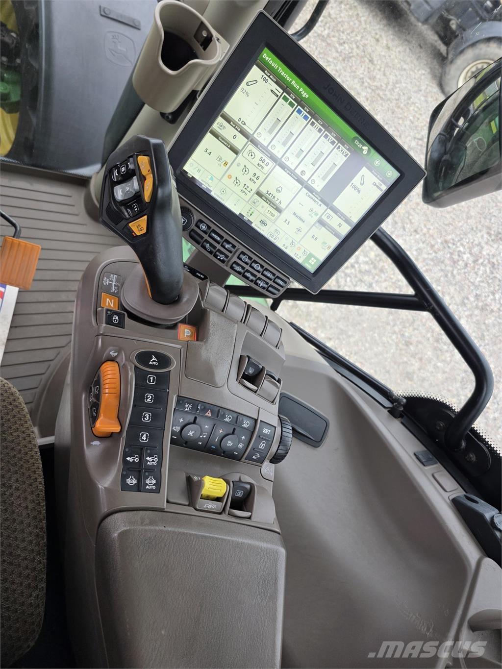 John Deere 6250R 曳引機