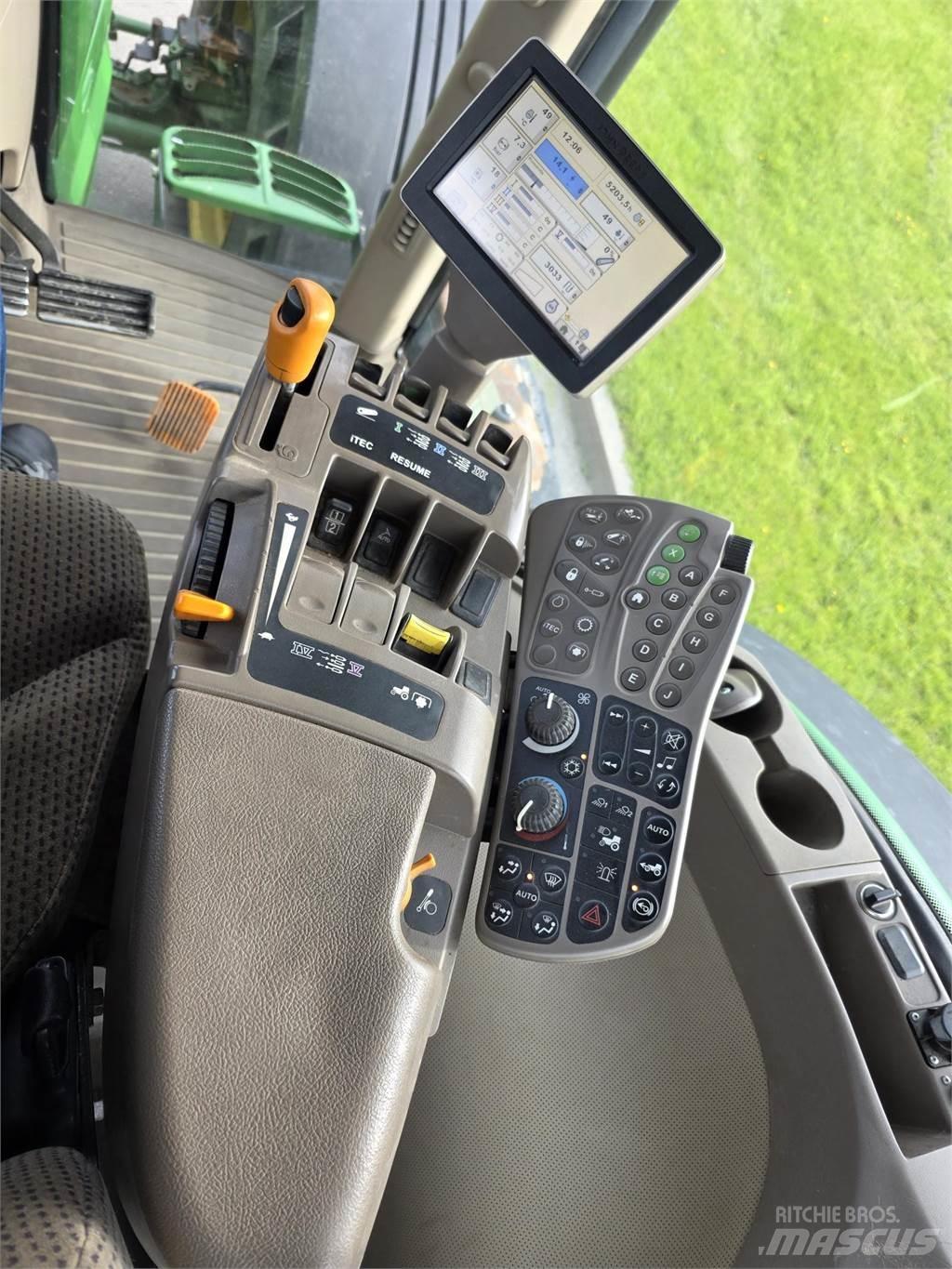 John Deere 7260R 曳引機