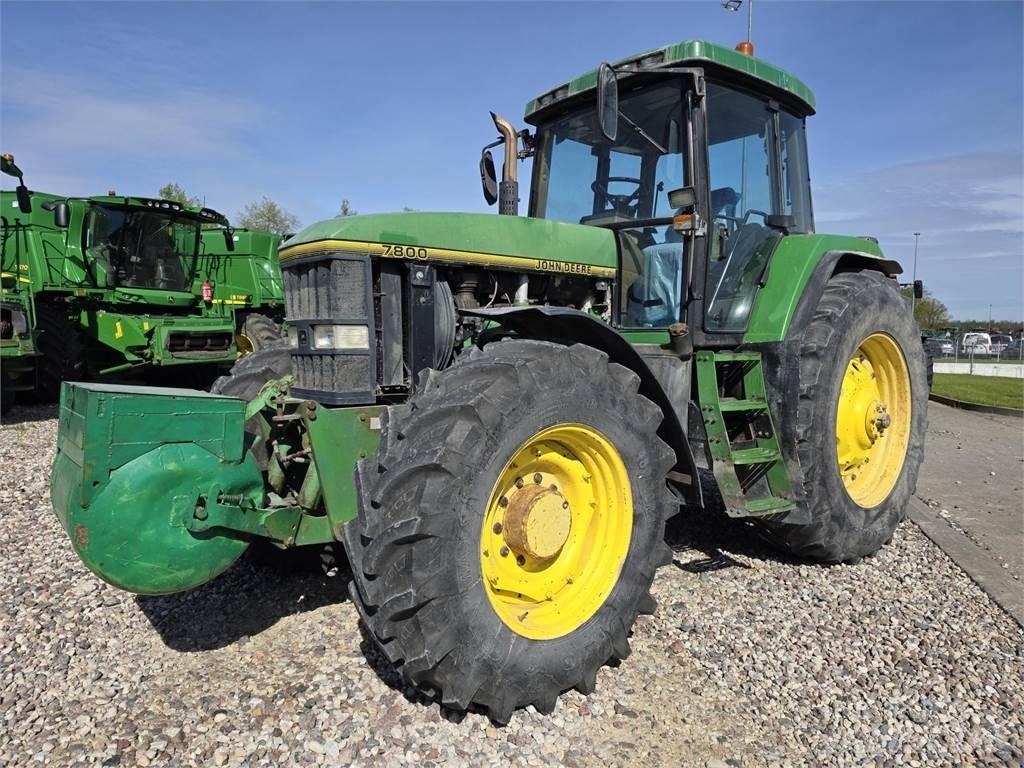 John Deere 7800 曳引機