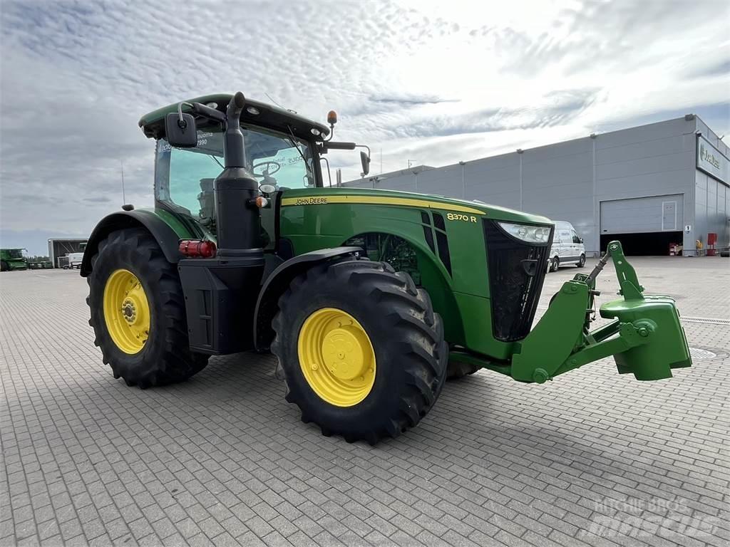 John Deere 8370R 曳引機