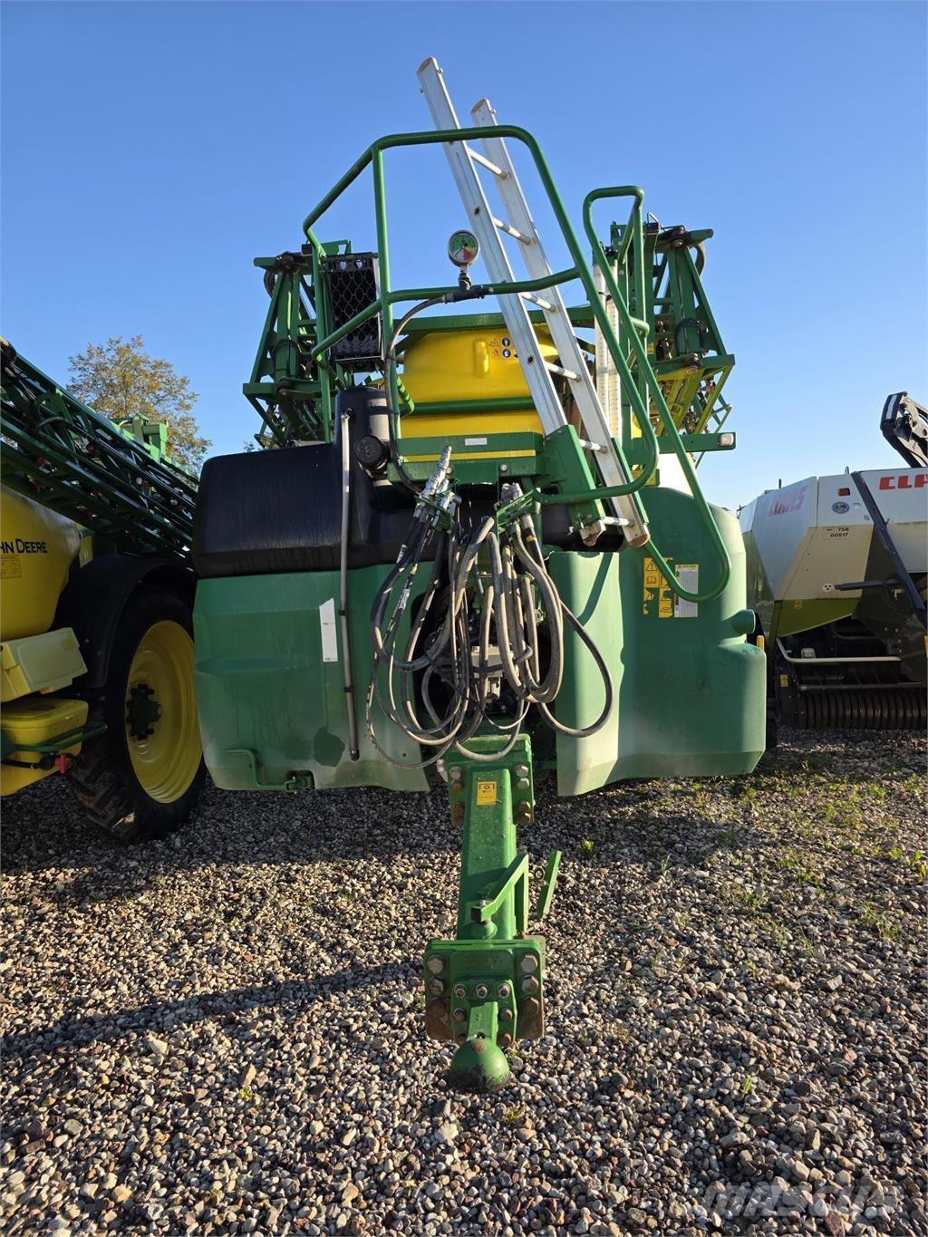 John Deere M962i 牽引式噴霧機