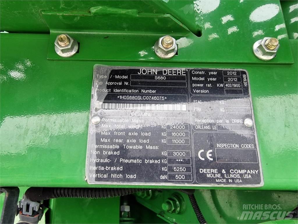 John Deere S680 聯合收穫機