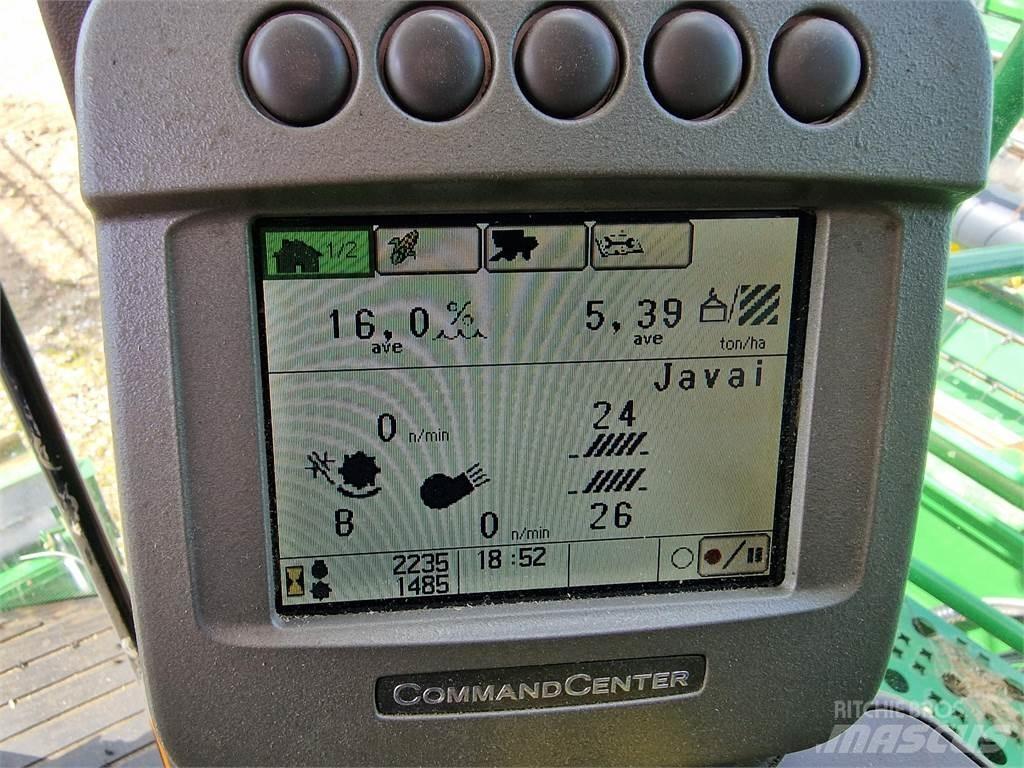 John Deere S690 聯合收穫機