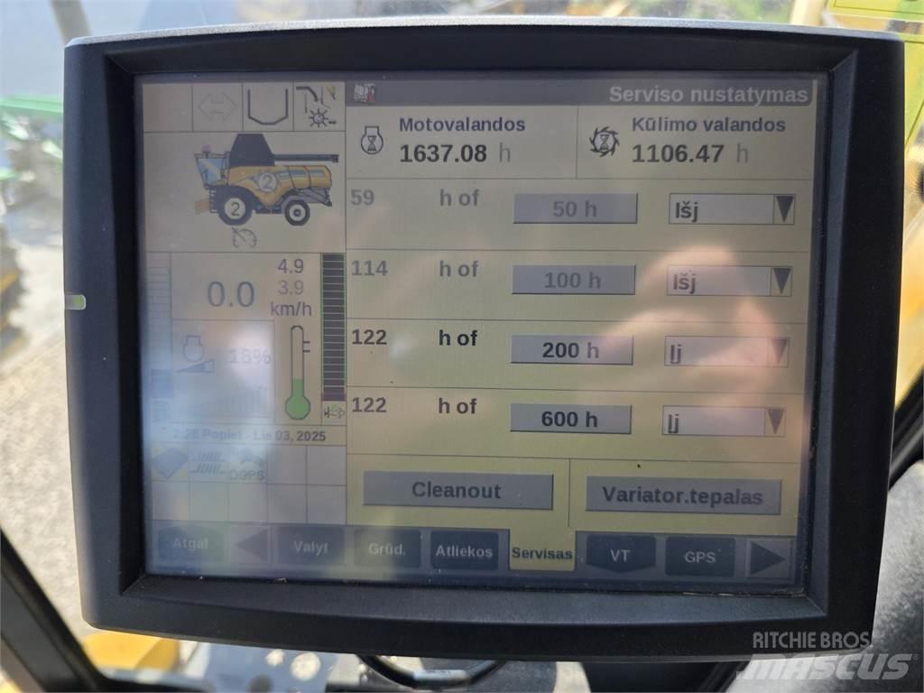 New Holland CX8.80 聯合收穫機