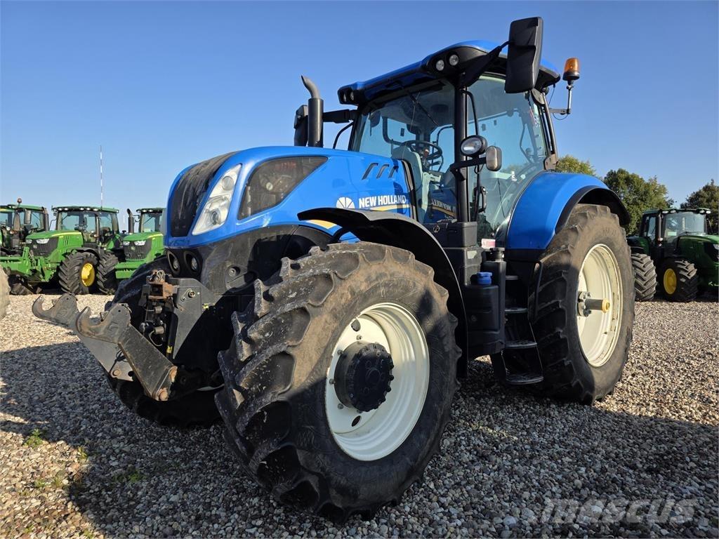 New Holland T7.215S 曳引機
