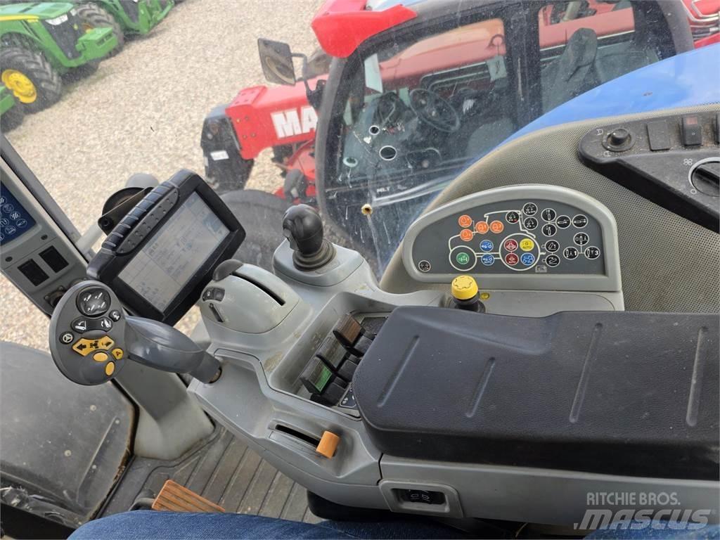 New Holland T8.390 曳引機