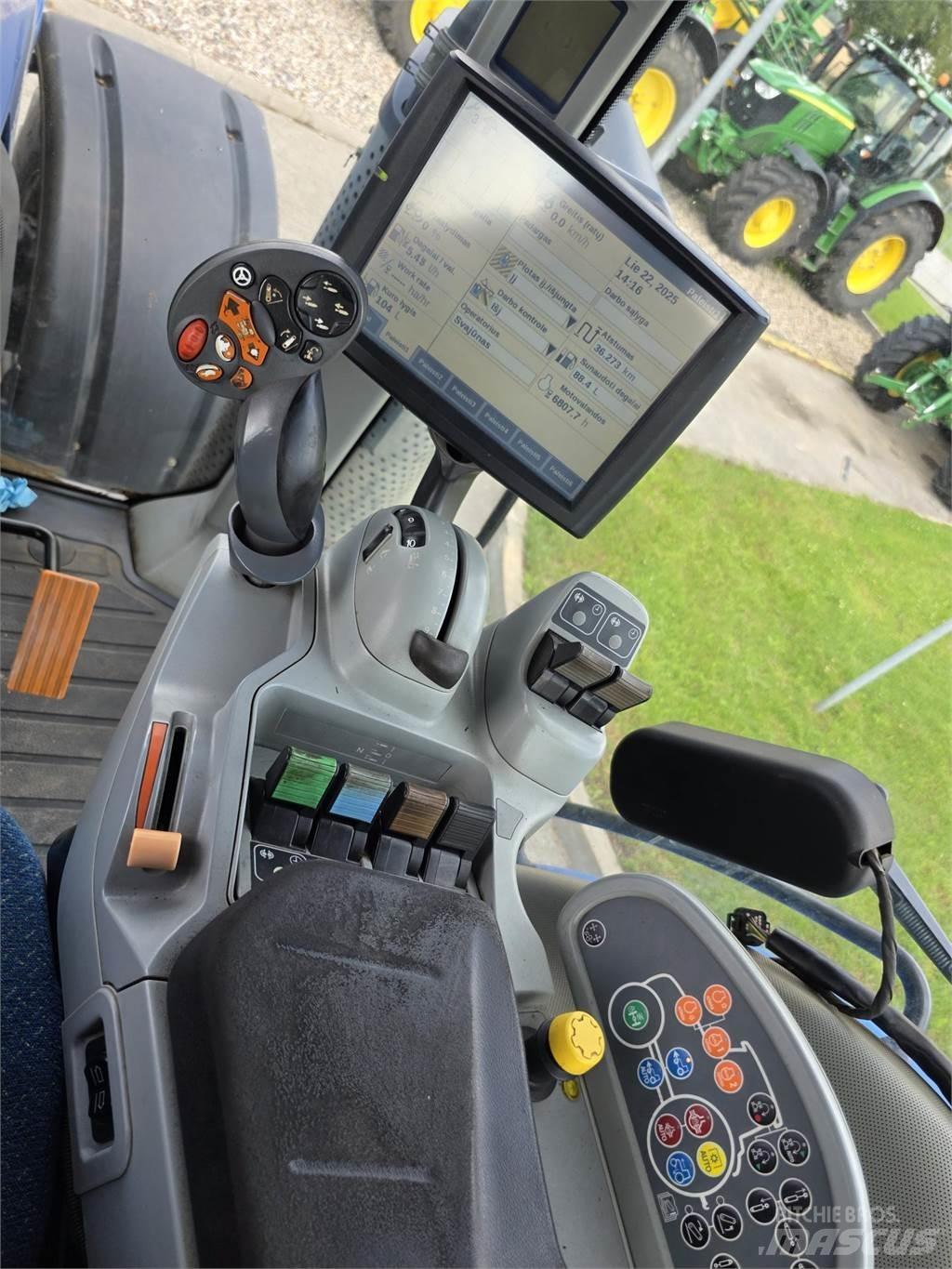 New Holland T8.410 曳引機