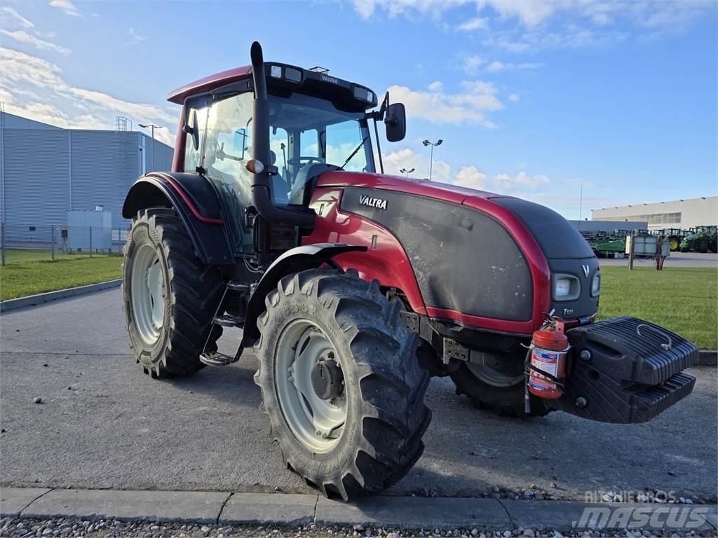 Valtra T131c 曳引機