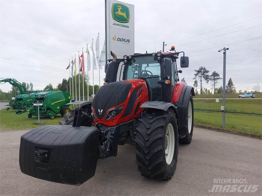 Valtra T234 曳引機