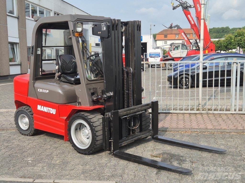 Manitou CD 35 P 柴油卡車