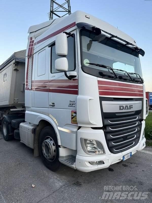 DAF XF460 DT 曳引機組件