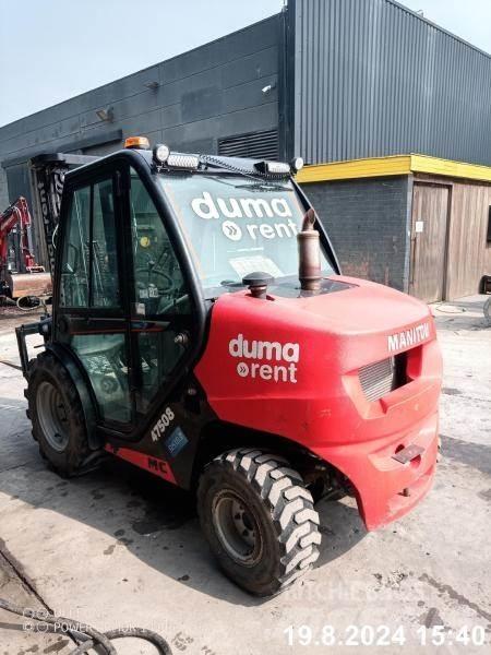 Manitou MC25-4 越野車