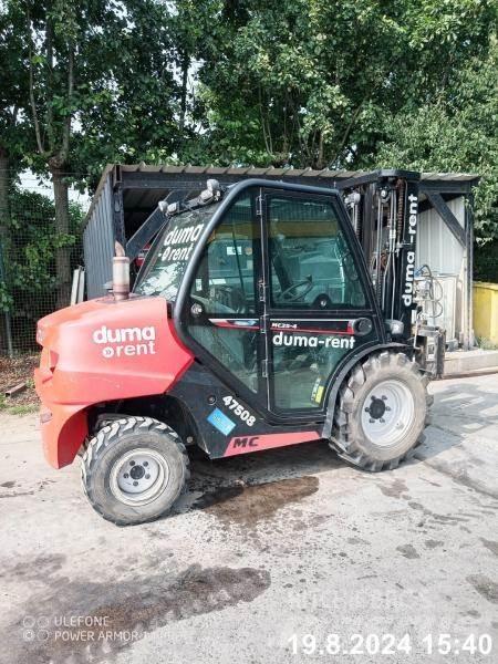 Manitou MC25-4 越野車